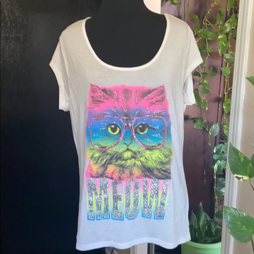 Kitty, neon glitter tshirt
